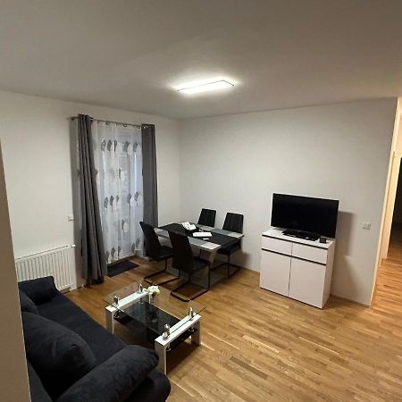 Paky Appartements 00322 ブルック・アン・デア・ライタ エクステリア 写真